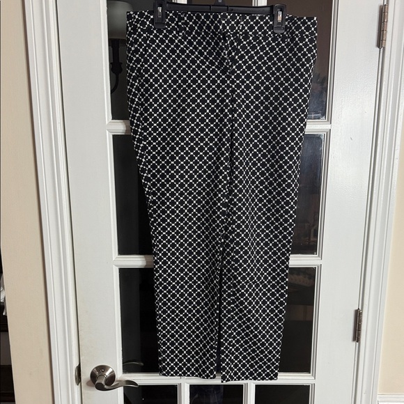 Kenar Pants - Kenar Black and White Patterned Pants